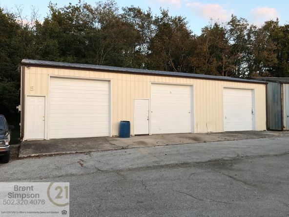 390 Steadmantown Ln, Frankfort, KY 40601